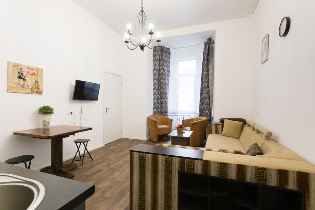 Апартаменти На Сковороди,3Б Charkiw Exterior foto